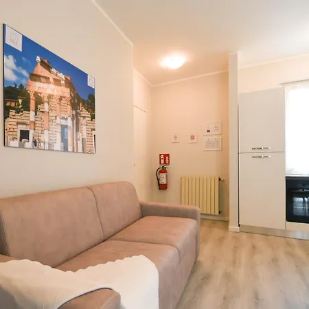 Bilocale Ospedale Civile 9 F&l Apartman