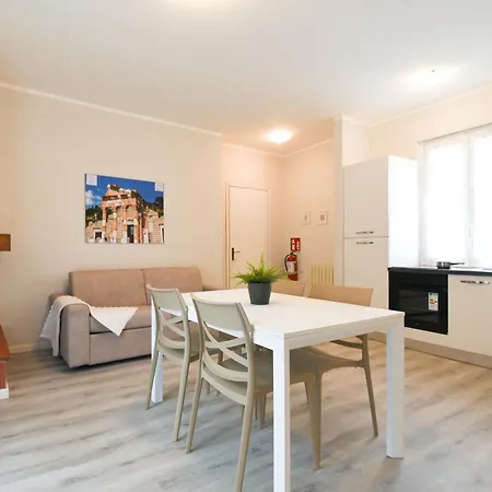 Apartman Bilocale Ospedale Civile 9 F&l