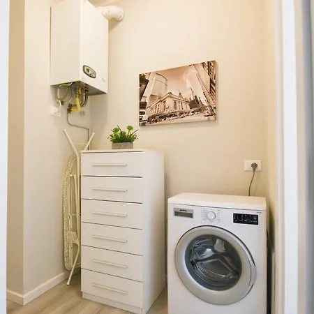 Apartment Bilocale Ospedale Civile 9 F&l Brescia