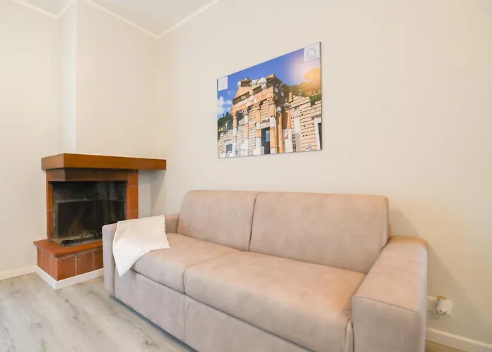 Apartment Bilocale Ospedale Civile 9 F&l